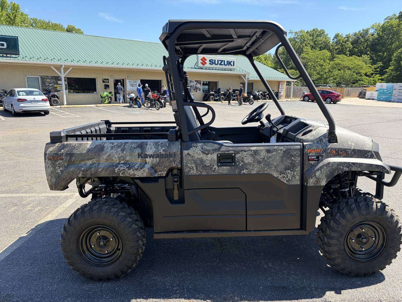 A photo of this 2026 Kawasaki Mule PRO-MX EPS