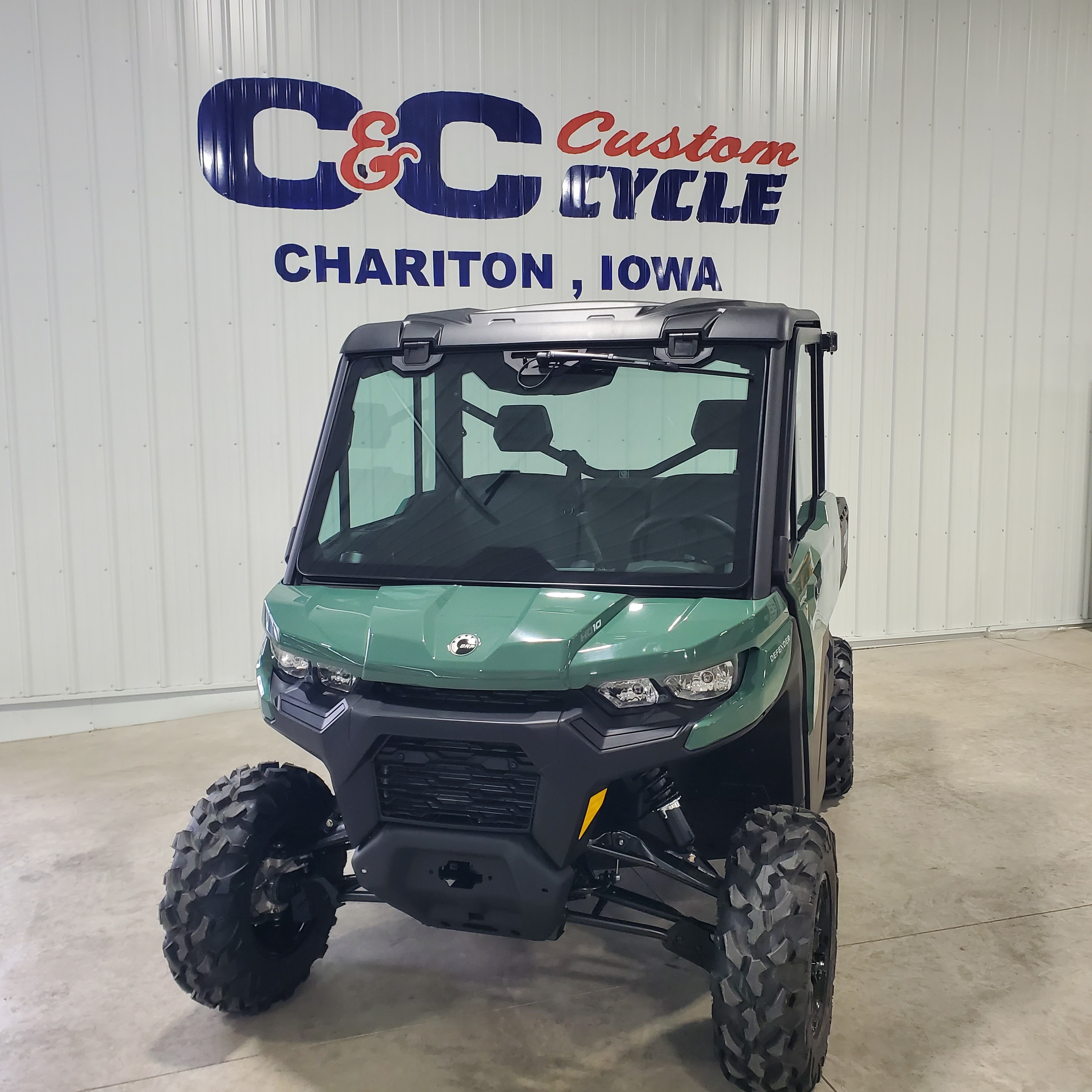 2026 Can-Am Defender DPS CAB HD10 in chariton IA