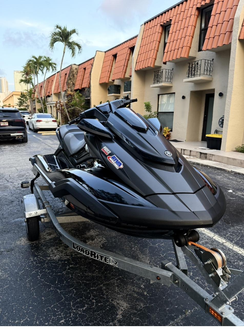 2020 Yamaha WAVERUNNER FX SVHO in north miami beach FL