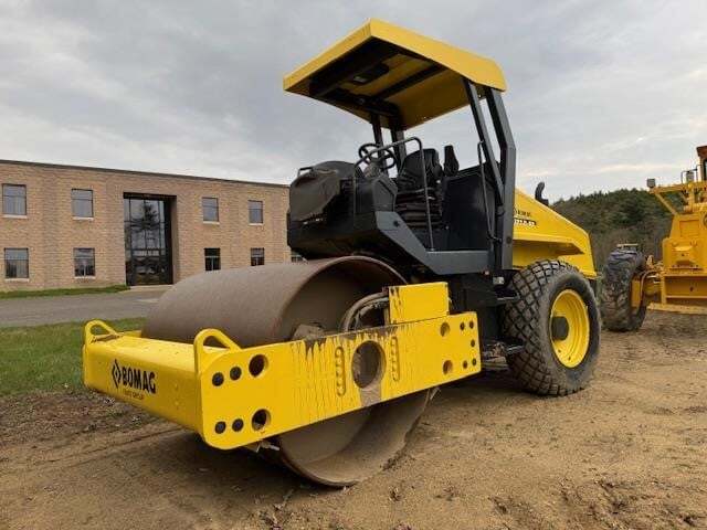 2014 BOMAG BW177D-5 in Windham, NH