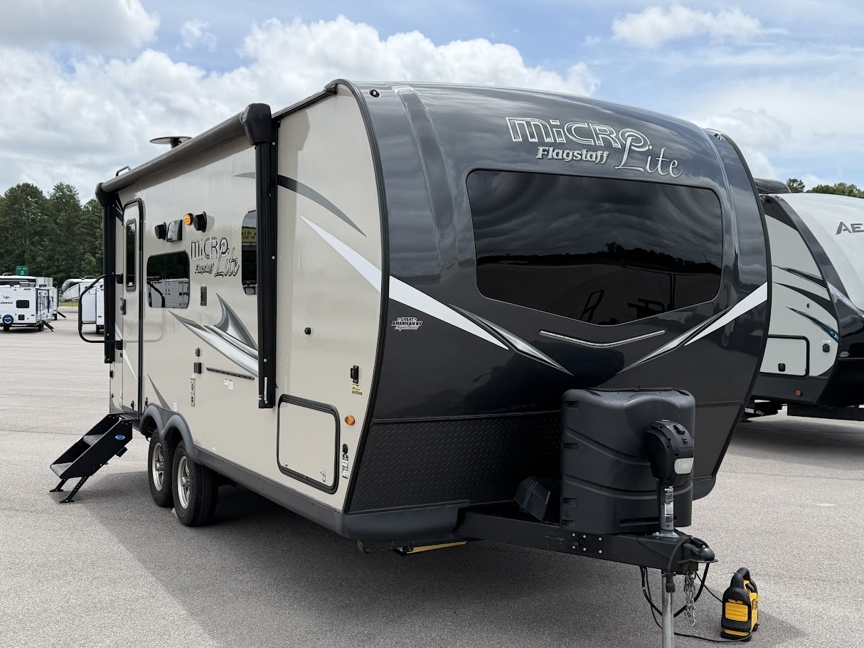 2021 Forest River Flagstaff Micro Lite 21FBRS in heflin AL