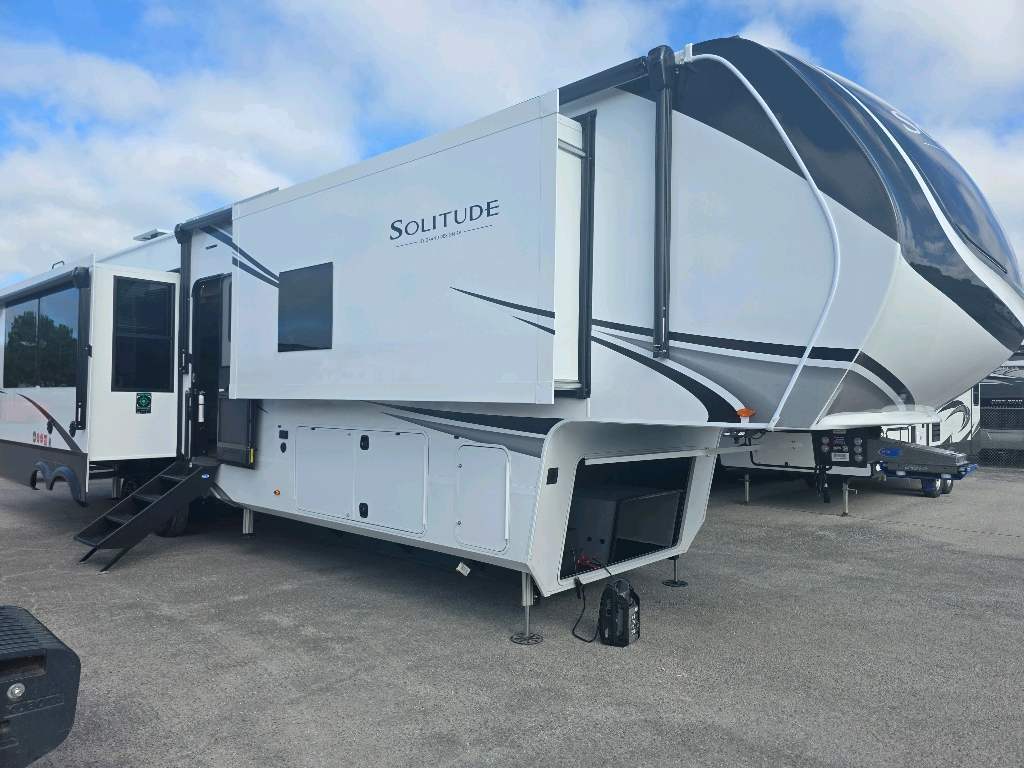 2027 Grand Design Solitude 417KB RV
