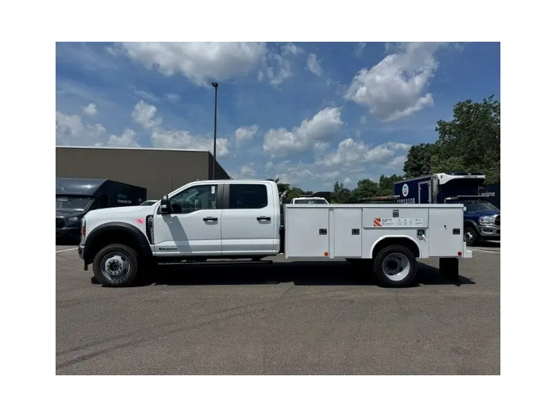 2026 FORD F550
