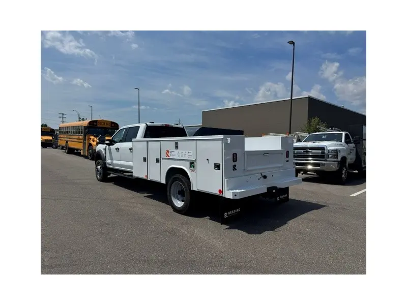 2026 FORD F550