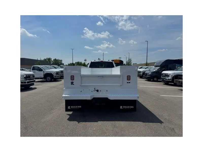 2026 FORD F550