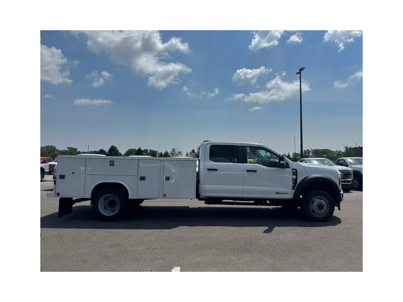 2026 FORD F550