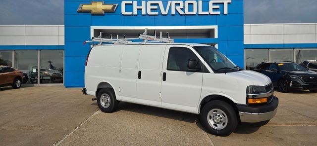 2026 CHEVROLET Express 2500 in Saint Johns, MI