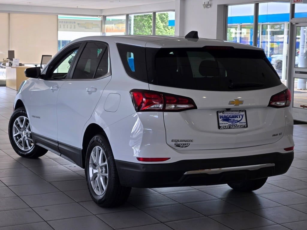 2024 CHEVROLET EQUINOX 1LT in Glen Ellyn, IL