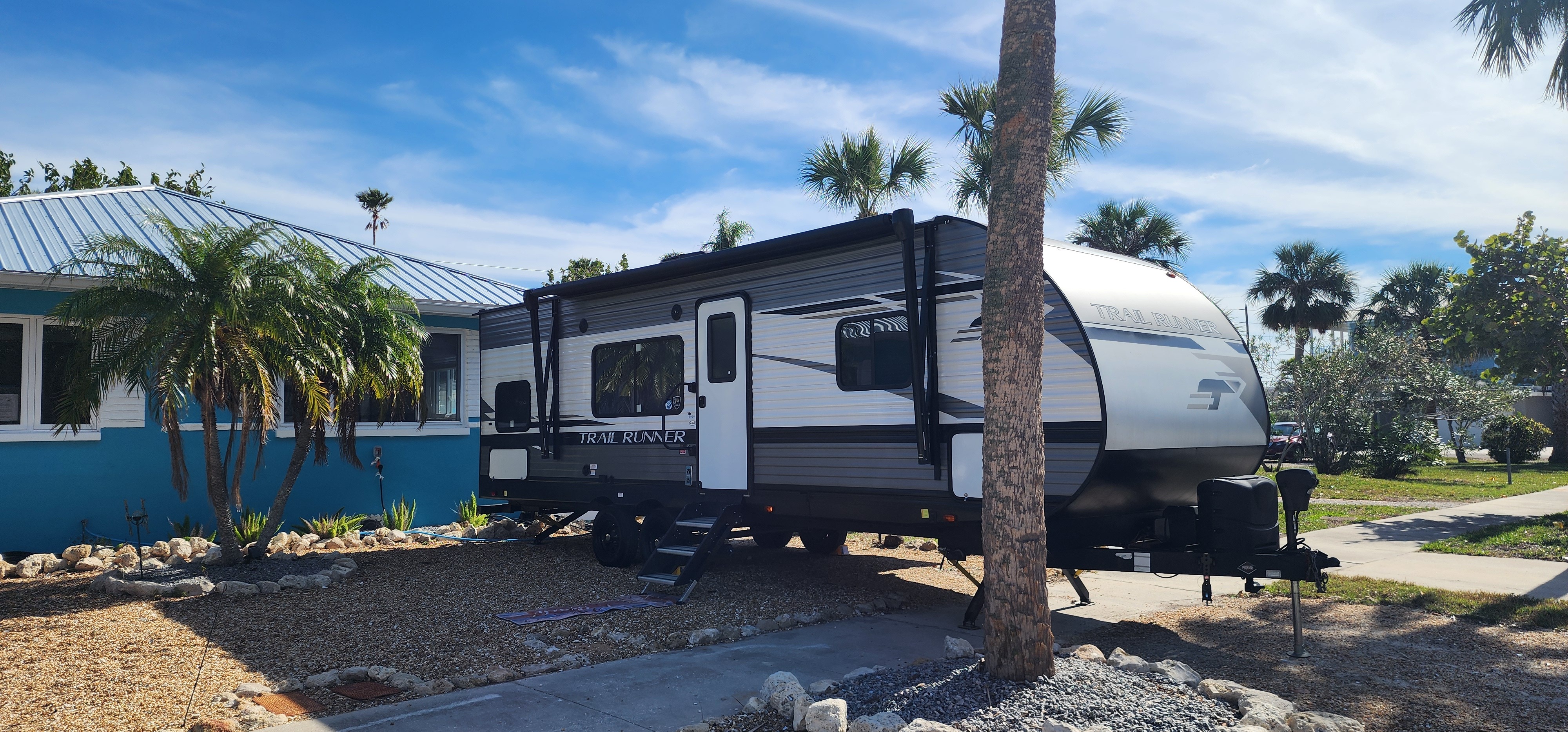 2023 Heartland TRAIL RUNNER 261BHS RV