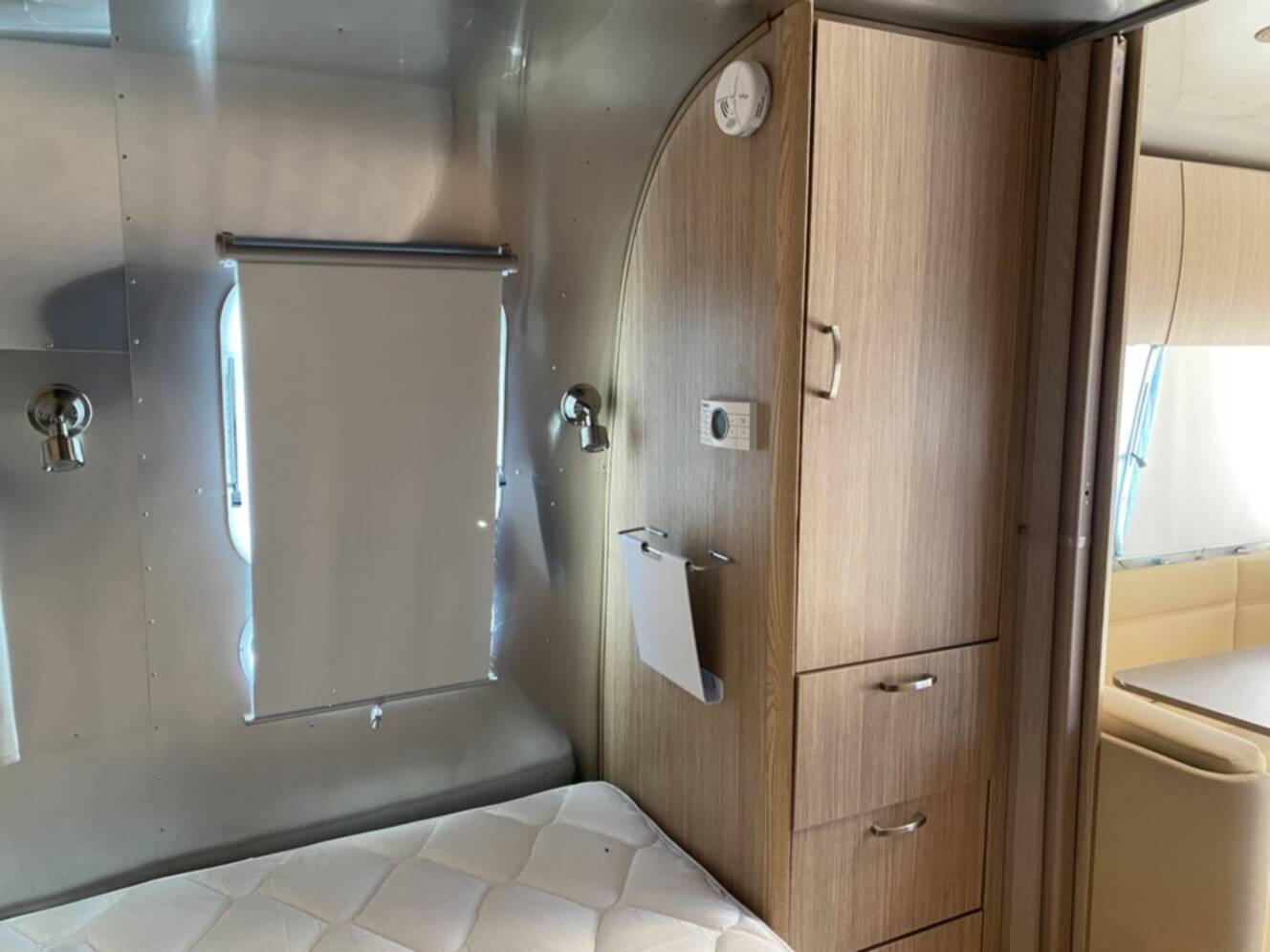 A photo of this 2019 Airstream FLYING CLOUD 23FB