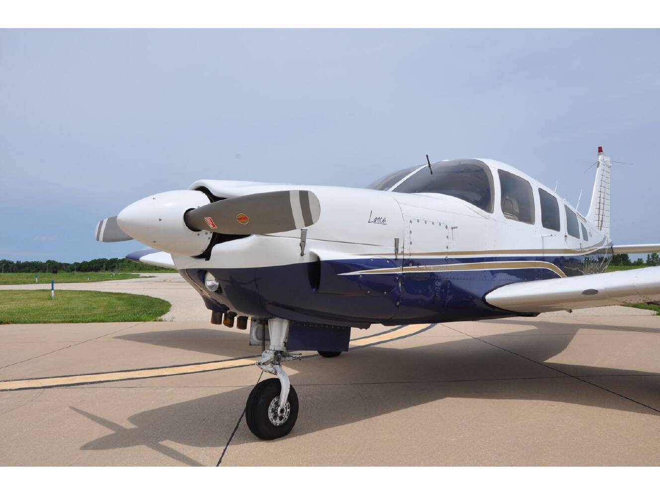 A photo of this 1977 Piper LANCE