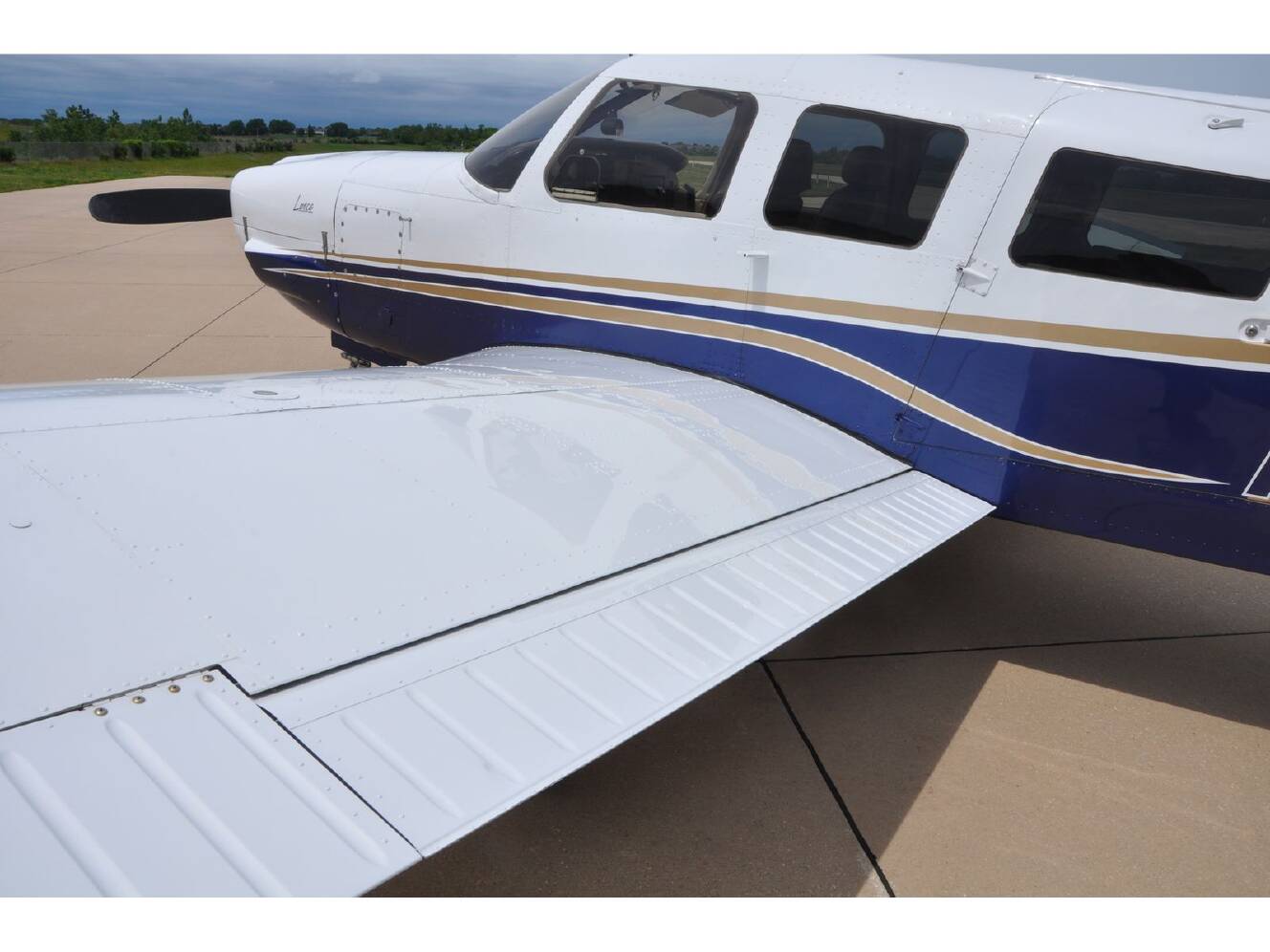 A photo of this 1977 Piper LANCE