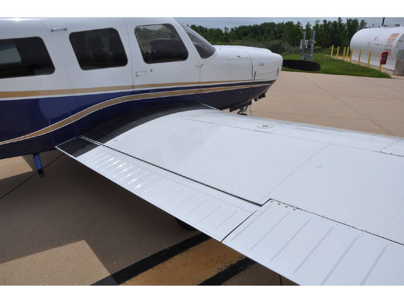 A photo of this 1977 Piper LANCE