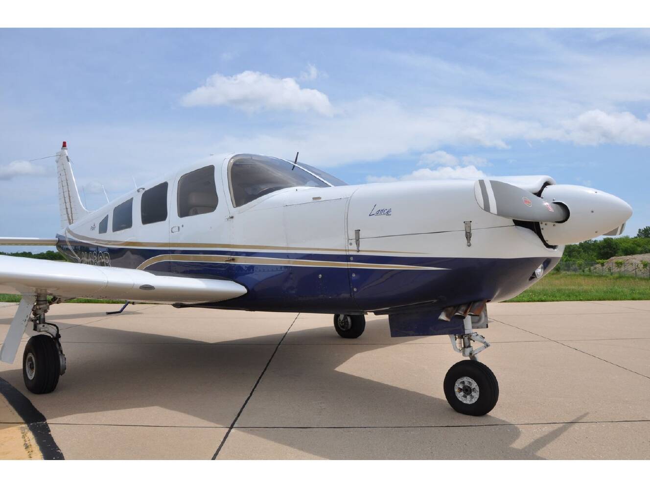 A photo of this 1977 Piper LANCE