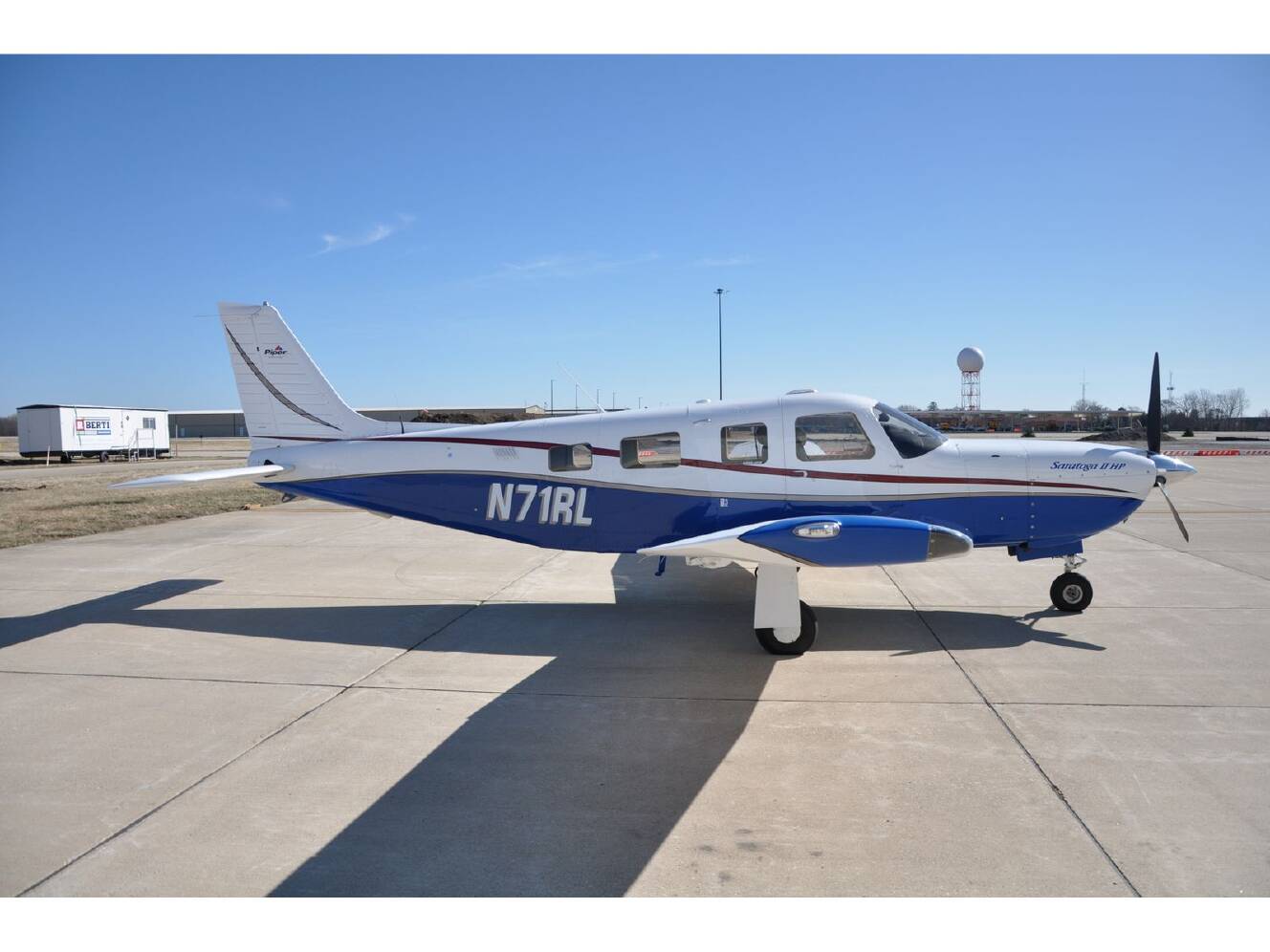 A photo of this 2001 Piper SARATOGA II HP