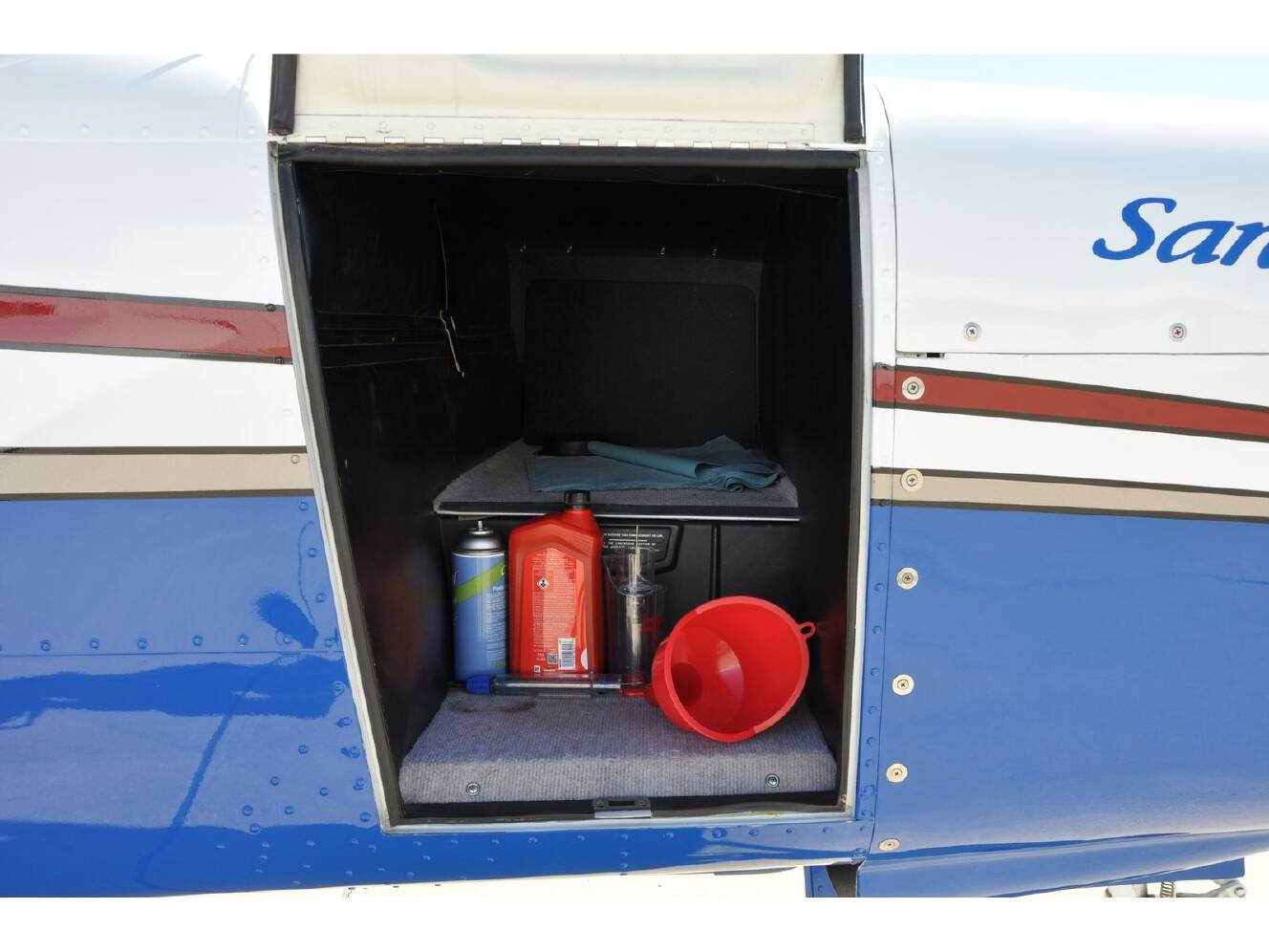 A photo of this 2001 Piper SARATOGA II HP