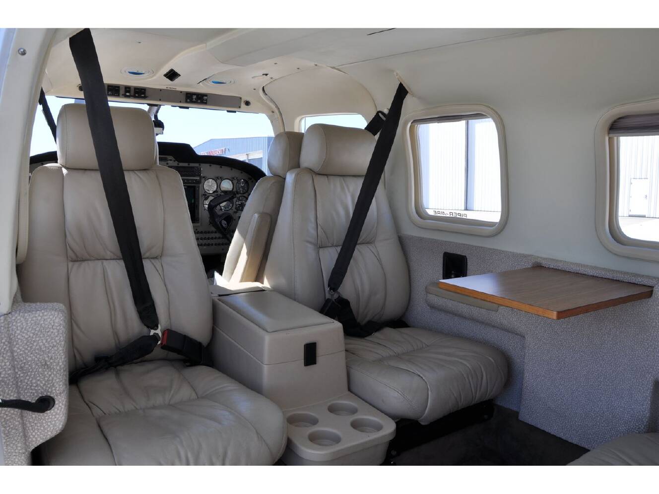 A photo of this 2001 Piper SARATOGA II HP
