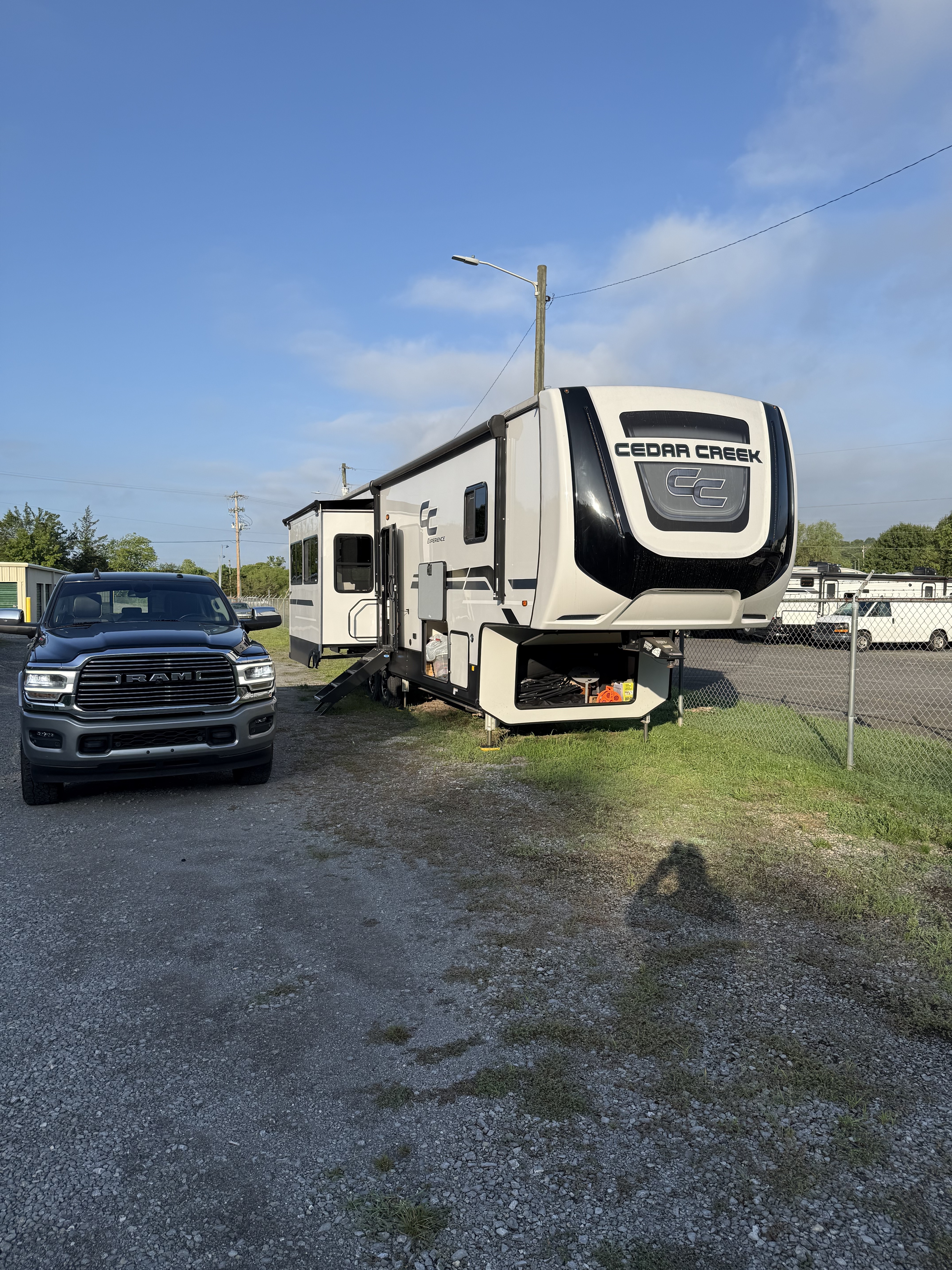 2023 Forest River CEDAR CREEK EXPERIENCE 3425RL RV