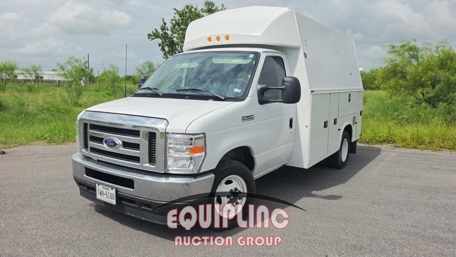 2024 FORD ECONOLINE in Sharpsburg, GA