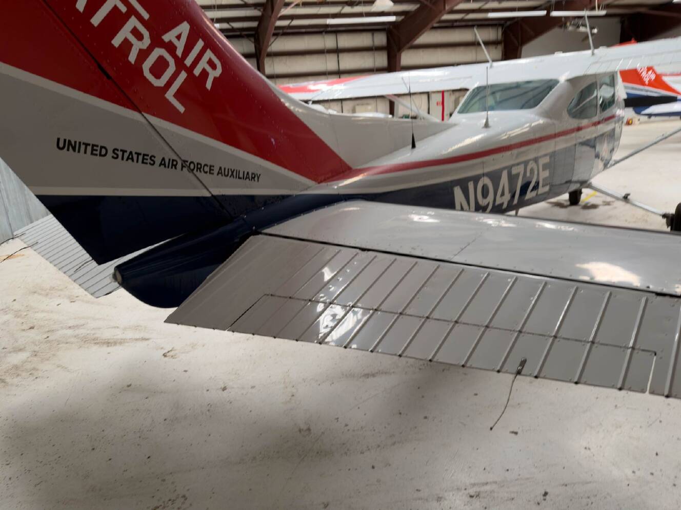 A photo of this 1984 Cessna 182R SKYLANE
