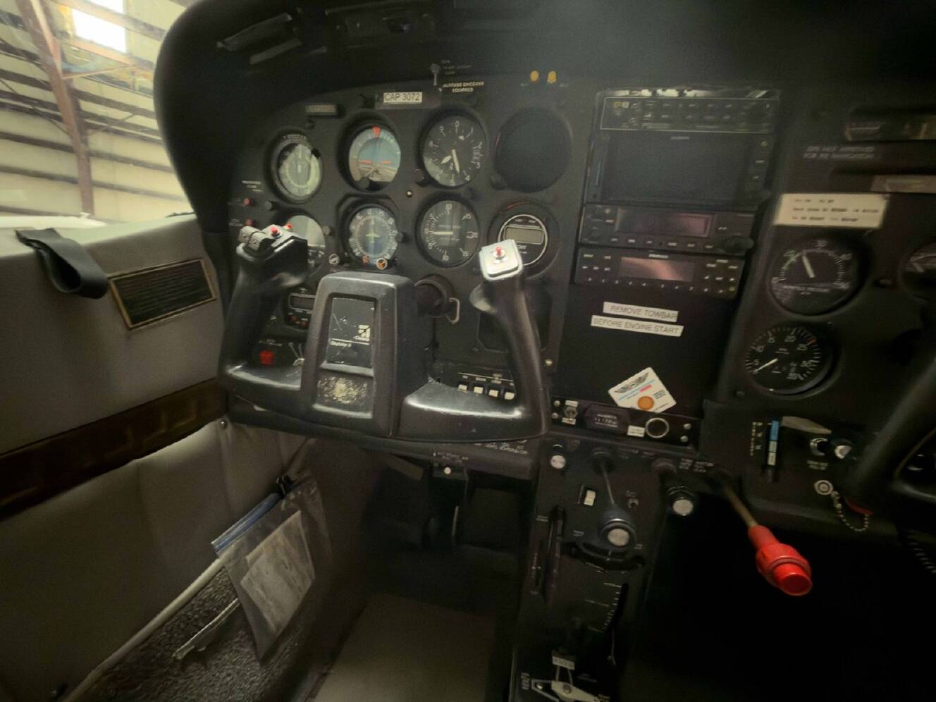 A photo of this 1984 Cessna 182R SKYLANE