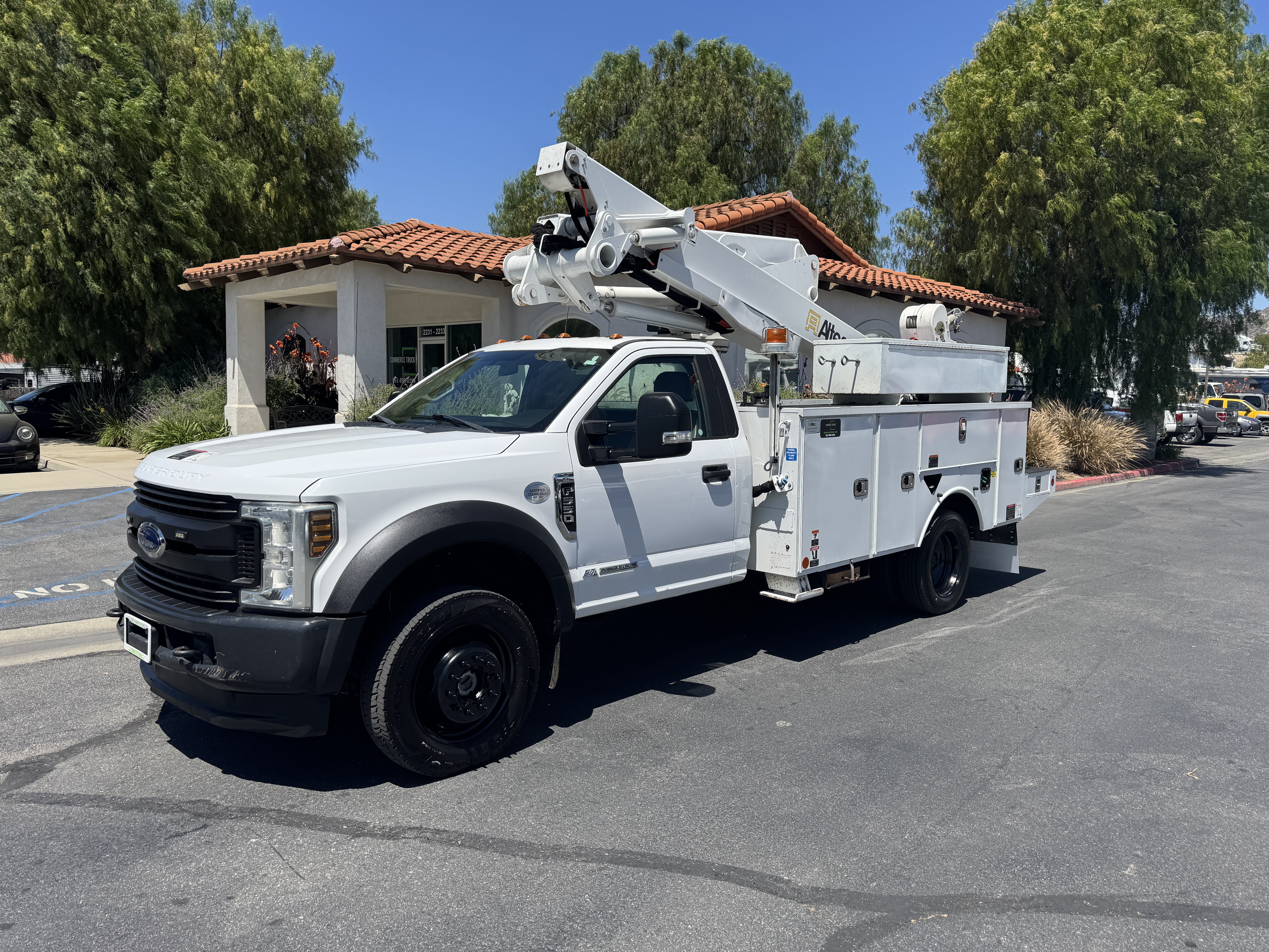 2019 ALTEC AT41MHI in Norco, CA