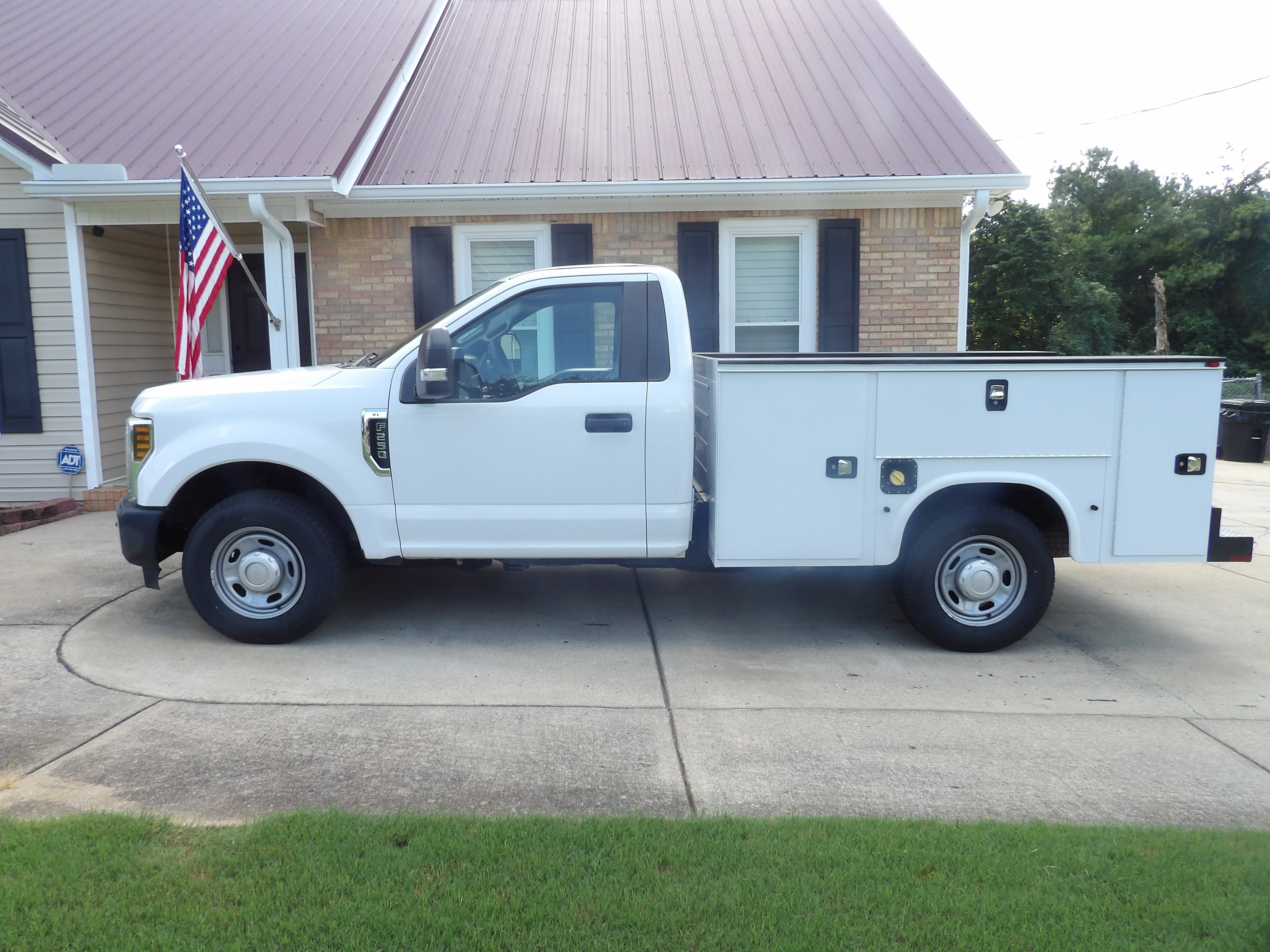 2018 FORD F250 XL in Pinson, AL