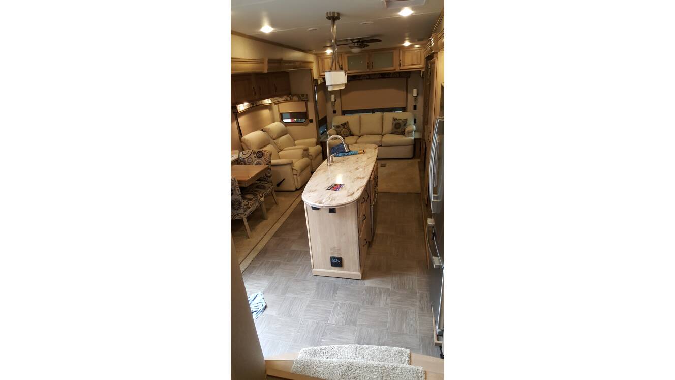 A photo of this 2016 Redwood REDWOOD 38RE
