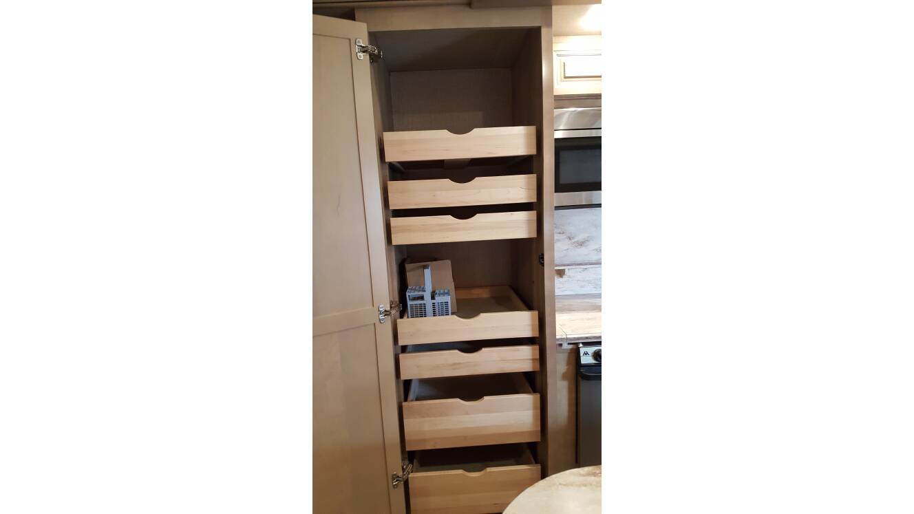 A photo of this 2016 Redwood REDWOOD 38RE