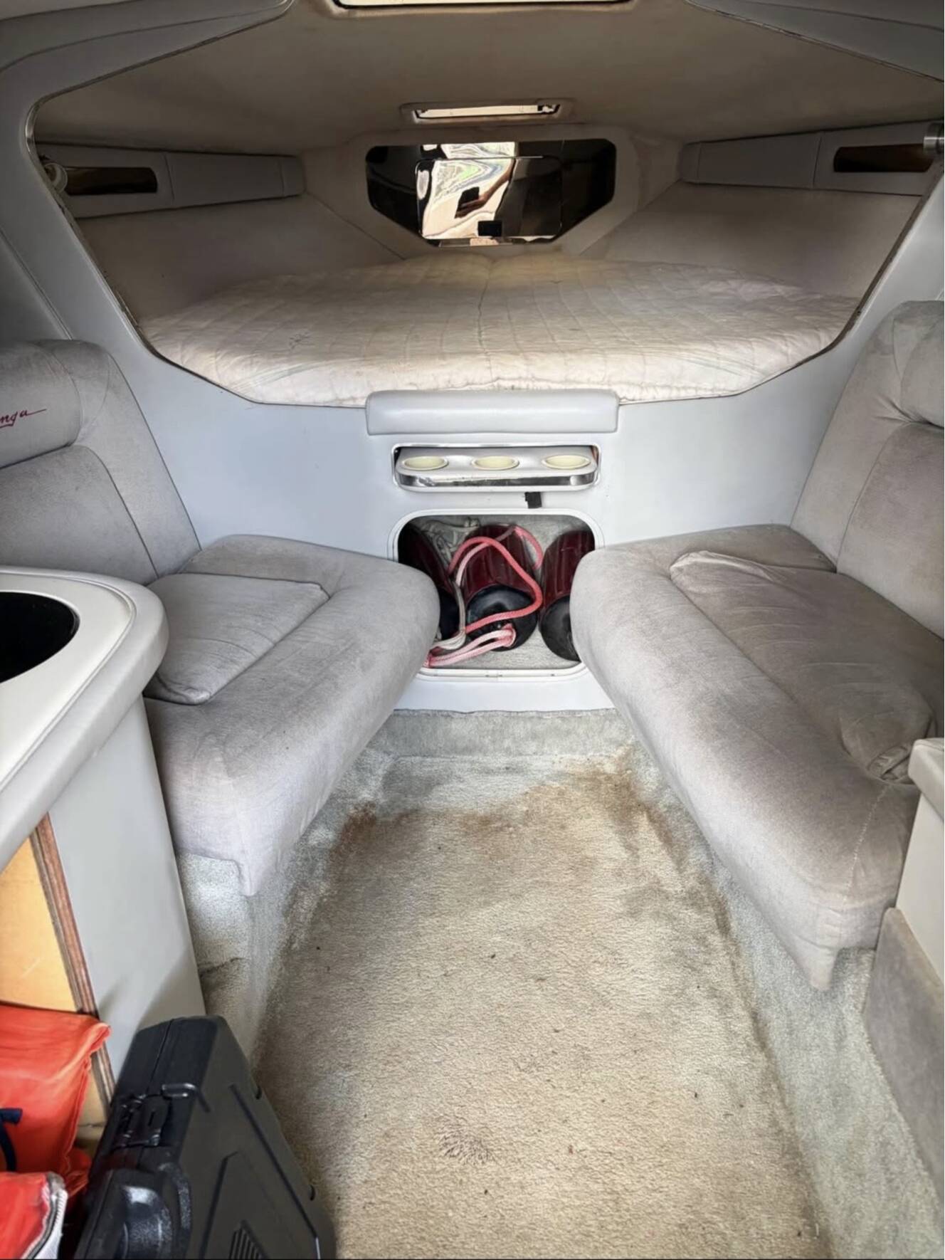 A photo of this 1988 Sea Ray PACHANGA