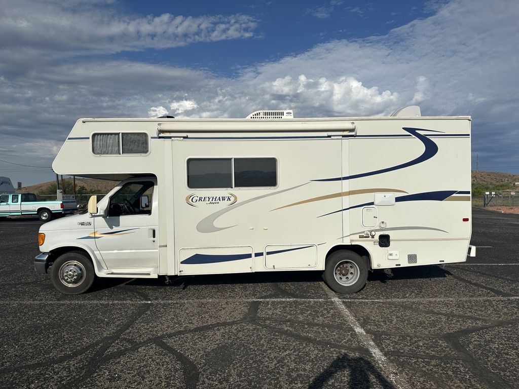 2005 Jayco Greyhawk 24SS in mayer AZ