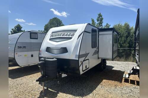 2021 Winnebago Micro Minnie 2108FBS in duncan SC