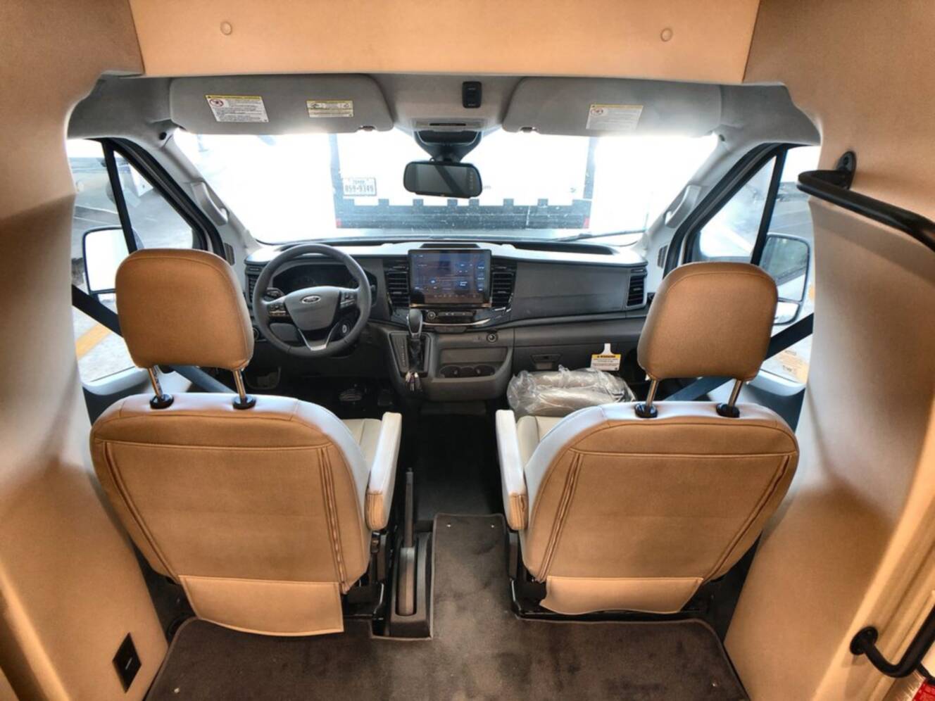 A photo of this 2026 Thor Motor Coach Gemini 24KB