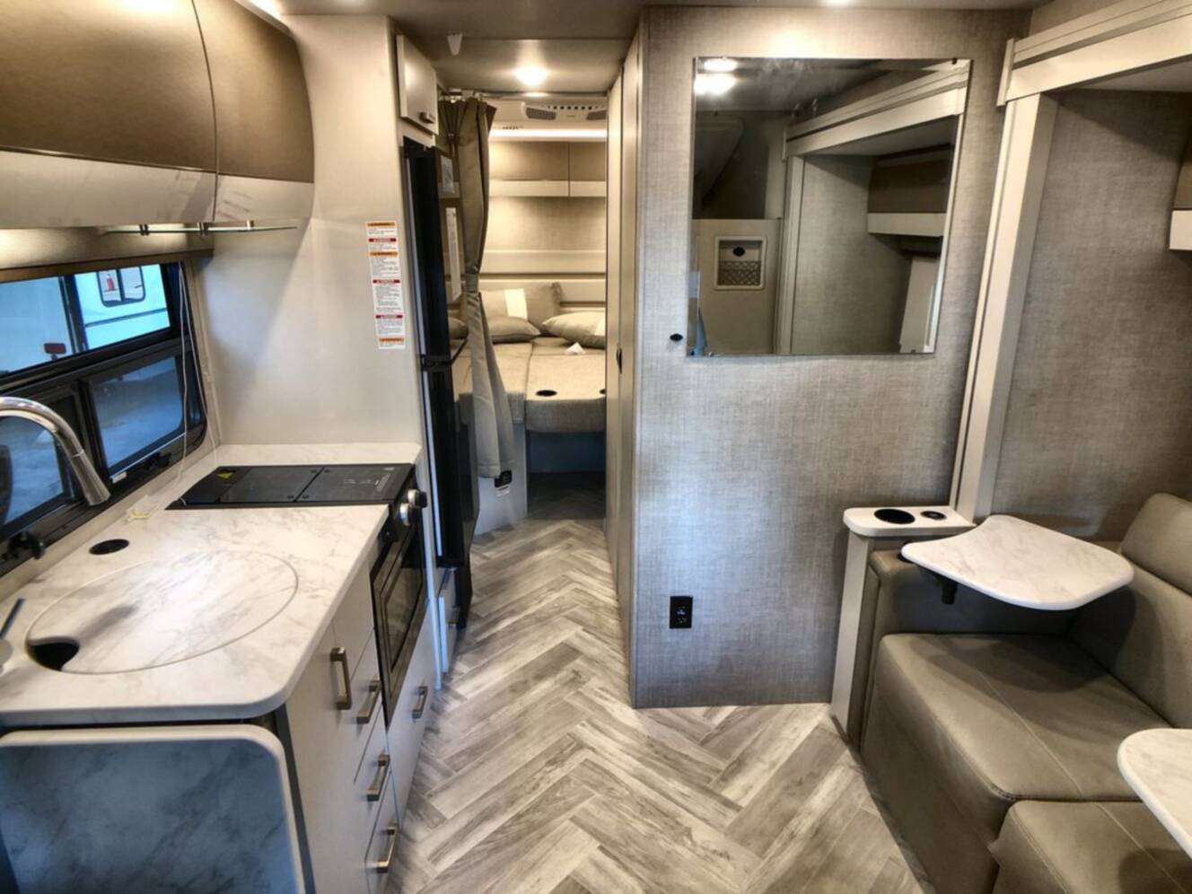 A photo of this 2026 Thor Motor Coach Gemini 24KB