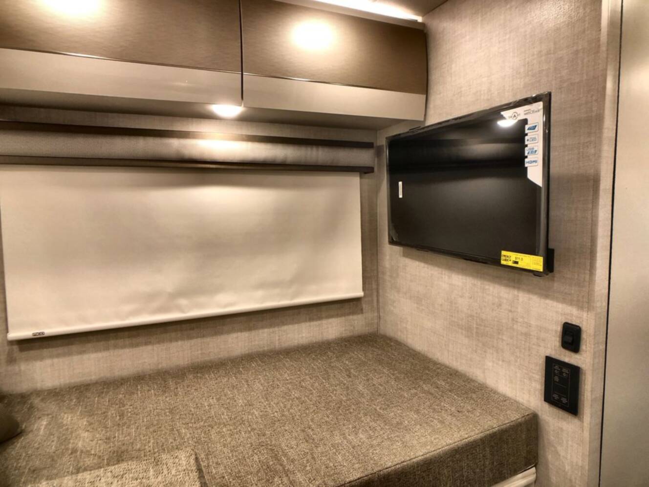 A photo of this 2026 Thor Motor Coach Gemini 24KB