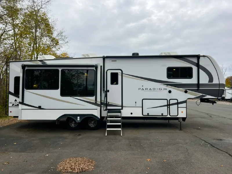 2024 Alliance Paradigm 310RL