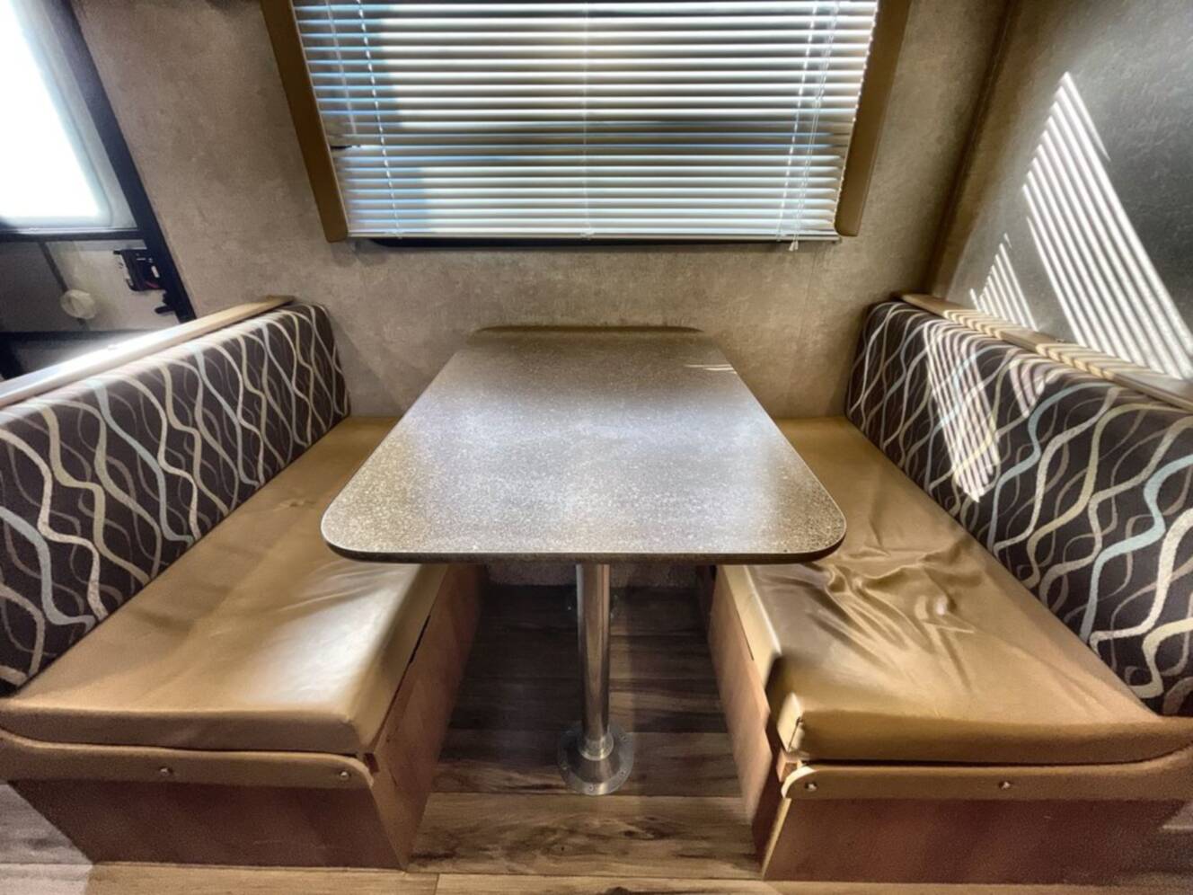 A photo of this 2017 Gulf Stream GULF BREEZE 19FMB