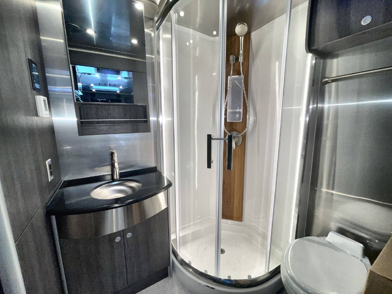 A photo of this 2026 Airstream Atlas MS