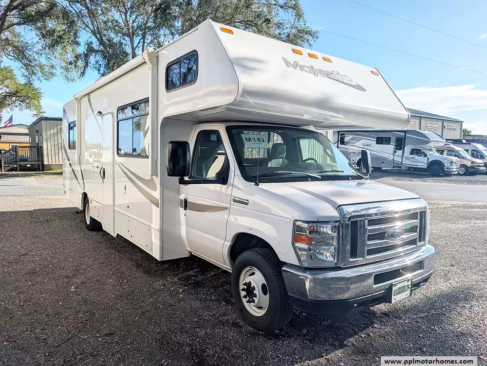 2019 Thor Majestic 28A in summerfield FL