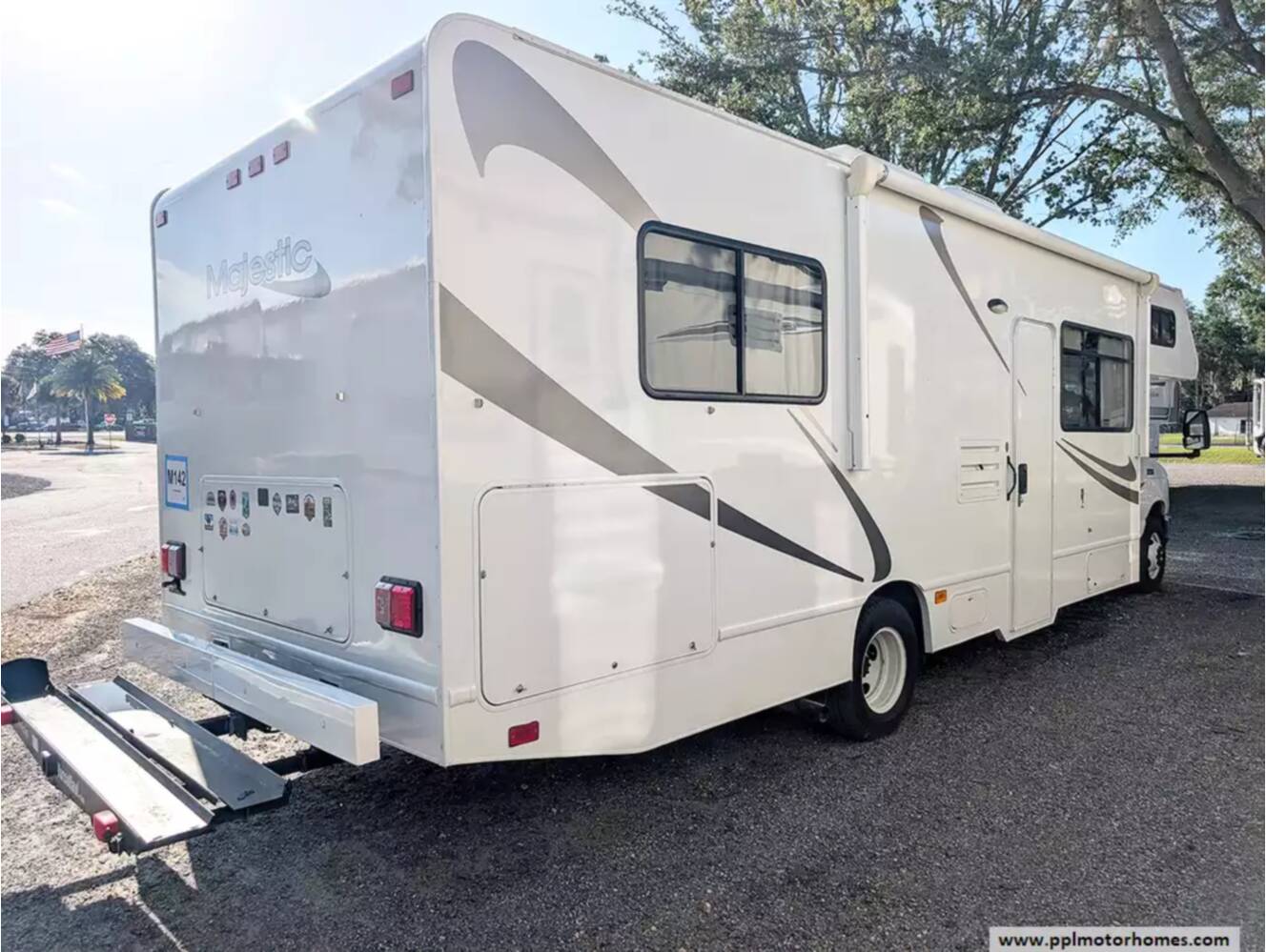 A photo of this 2019 Thor Majestic 28A