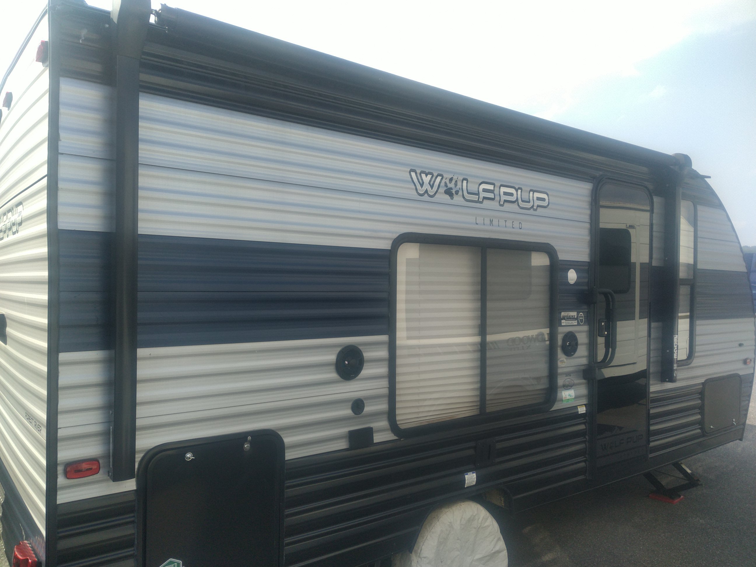 2021 Forest River WOLF PUP BLACK LABEL in lexington VA