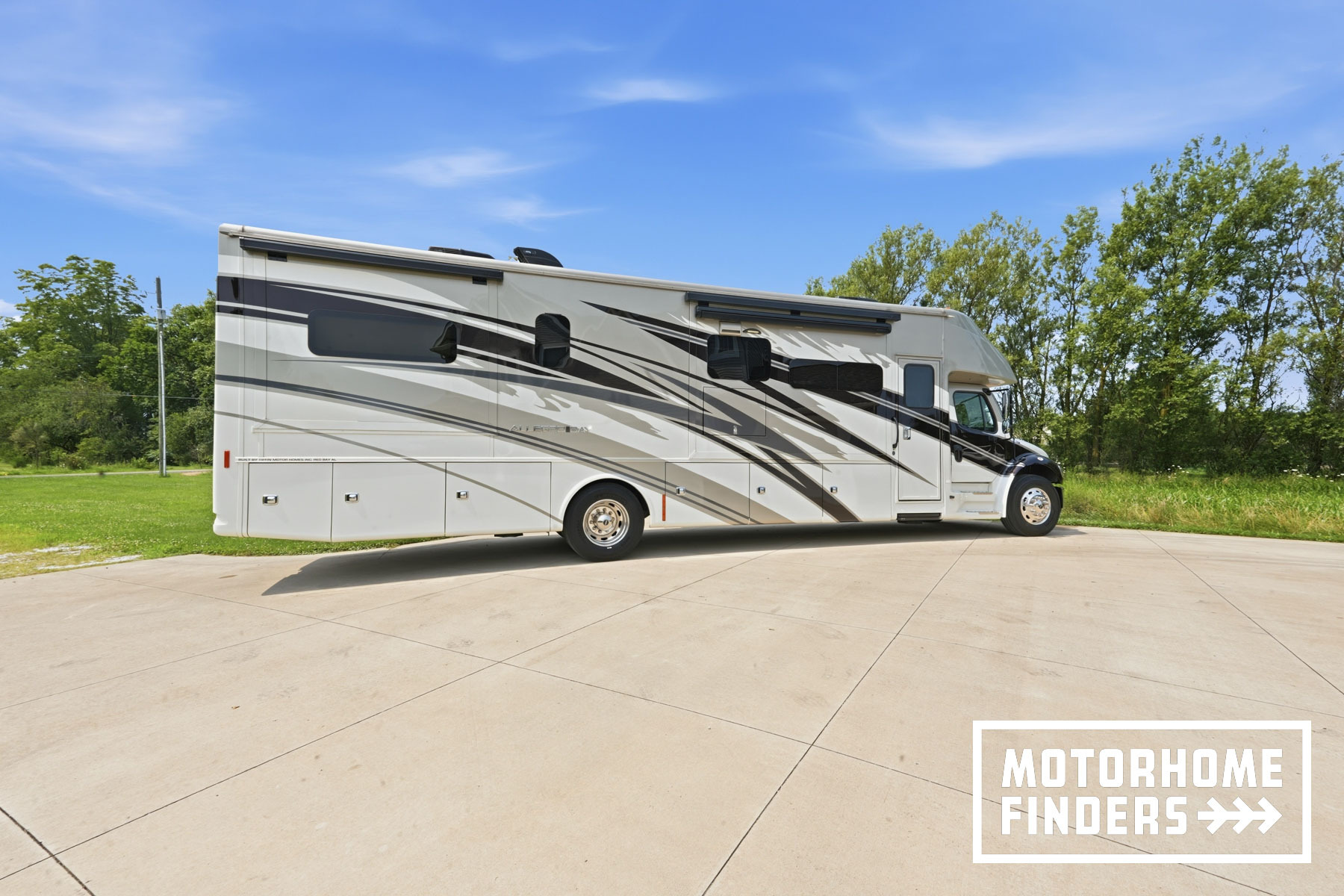 2025 Tiffin Motorhomes ALLEGRO BAY 38 AB in wooster OH