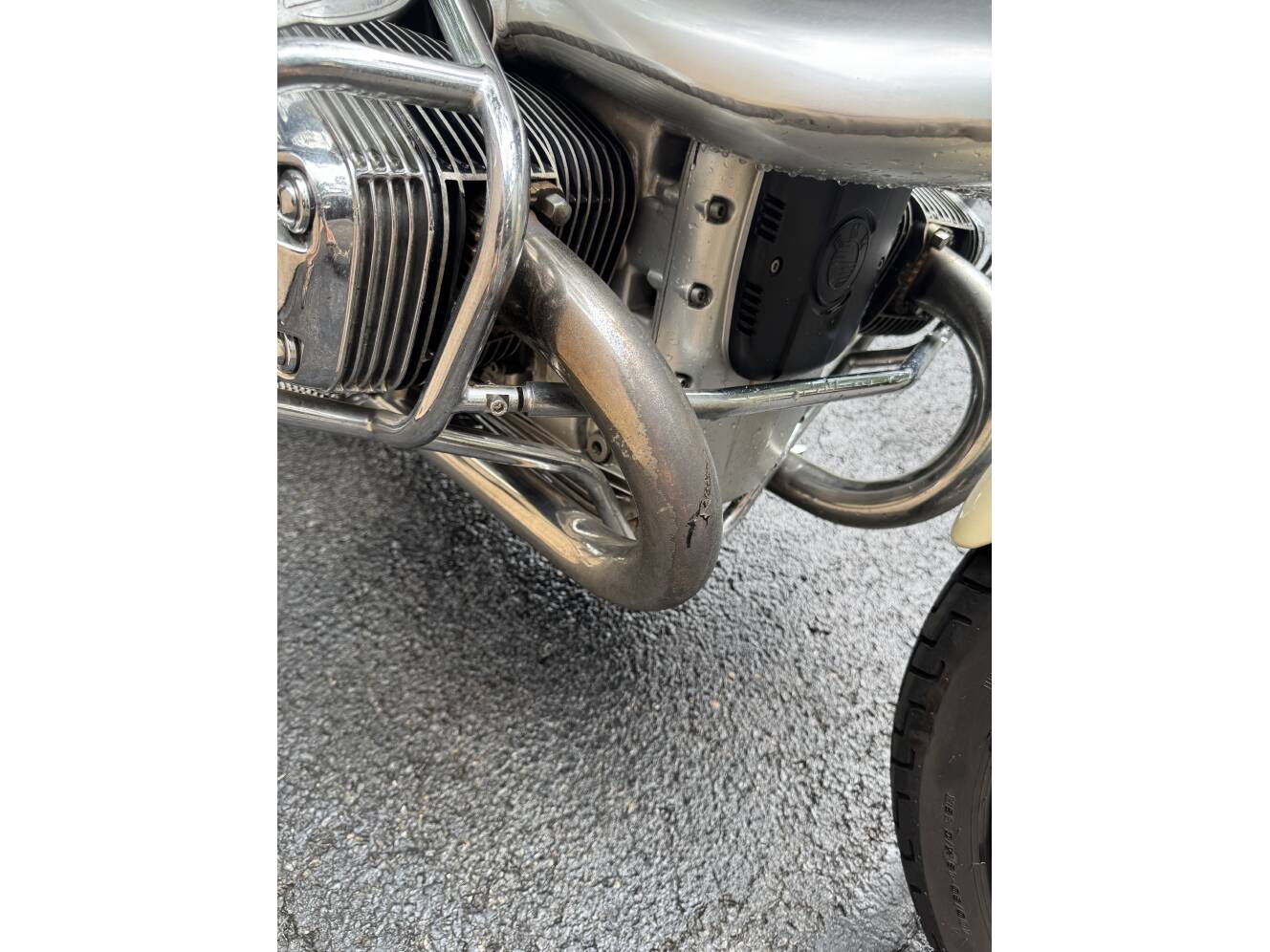 A photo of this 1998 BMW 1200 C R R