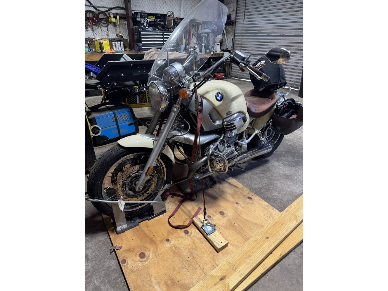 A photo of this 1998 BMW 1200 C R R