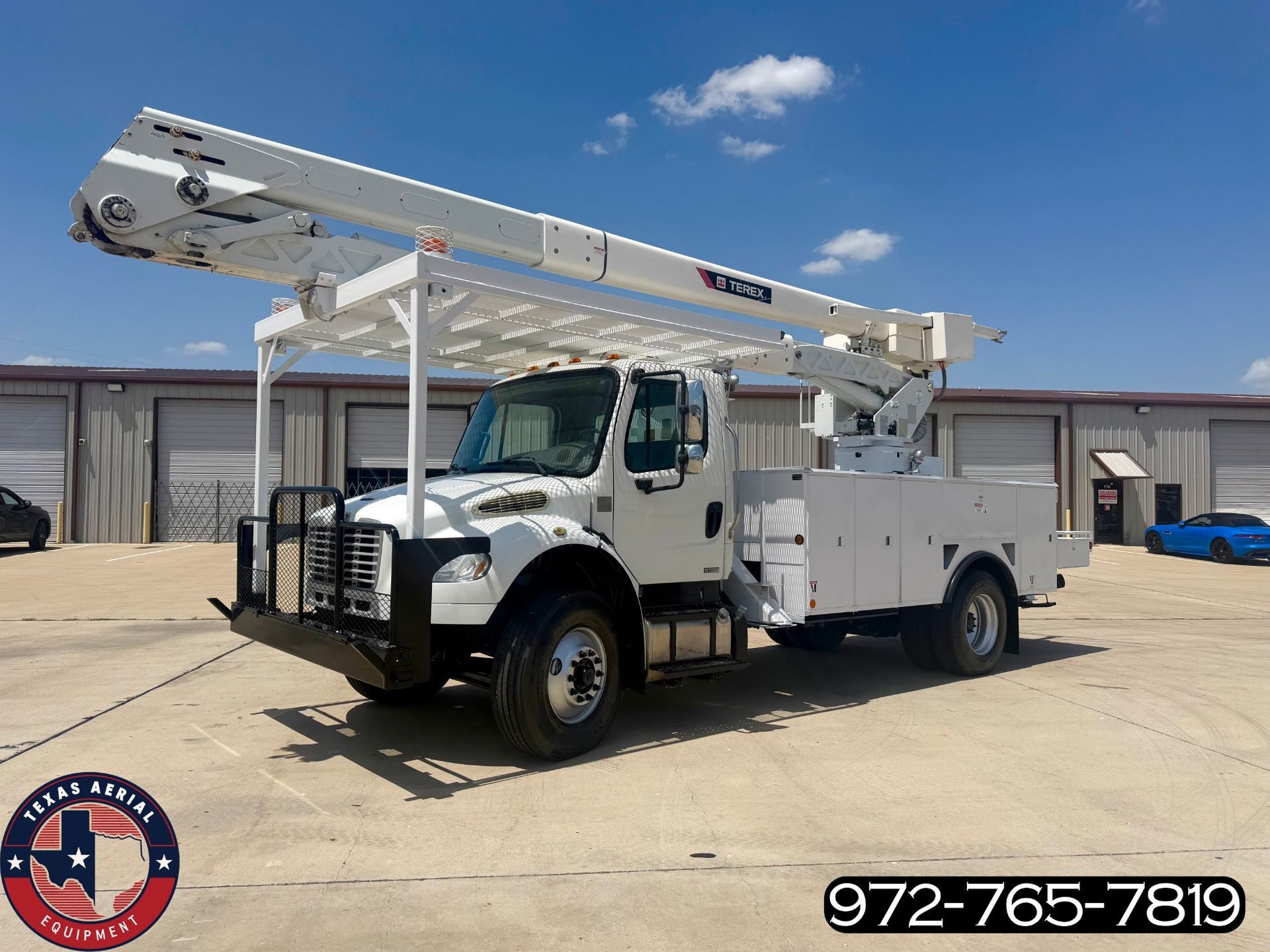2012 FREIGHTLINER BUSINESS CLASS M2 106 in Fort Worth, TX