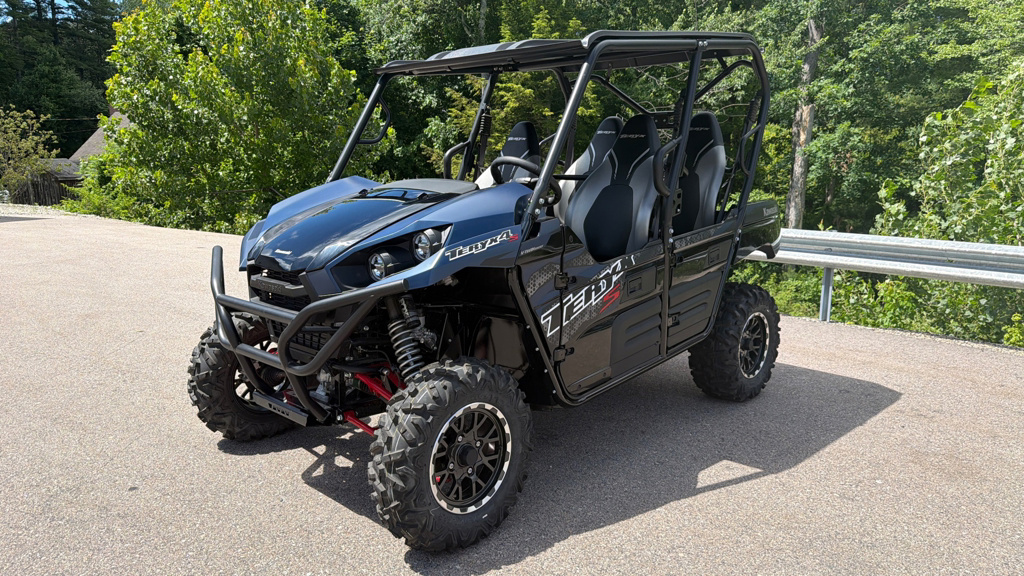 2025 Kawasaki Teryx4 S LE in milford NH
