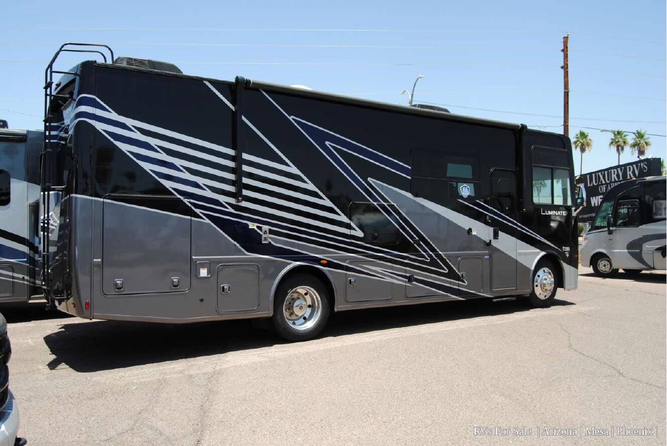 A photo of this 2026 Thor Motor Coach Luminate Ford F-53 MM30
