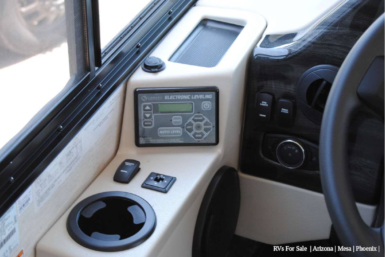 A photo of this 2026 Thor Motor Coach Luminate Ford F-53 MM30