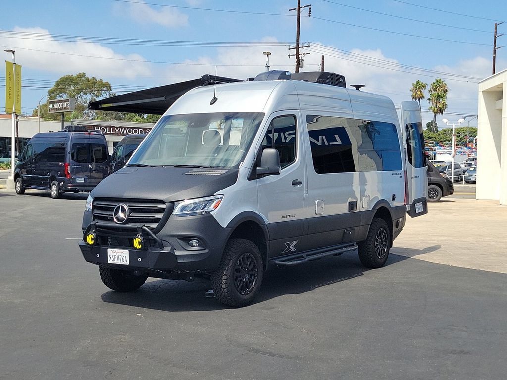 2025 Airstream Interstate 19 X E1 in midway city CA