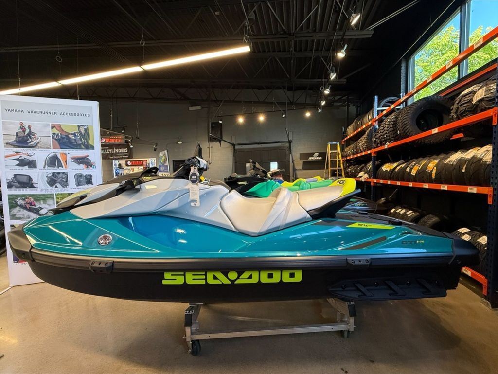 2026 Sea-Doo GTI SE 170 iBR SE 170 IBR in Bedford, OH